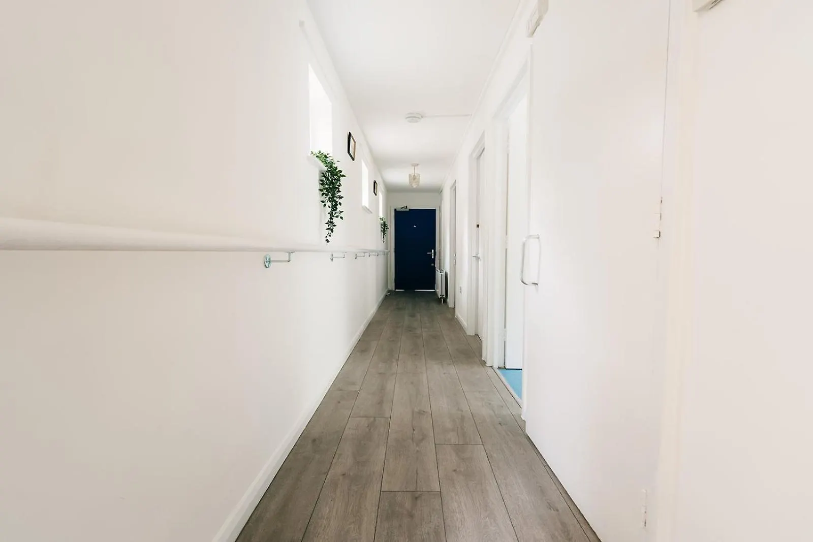 2 Bedroom Apartment Near London Bridge With A Garden