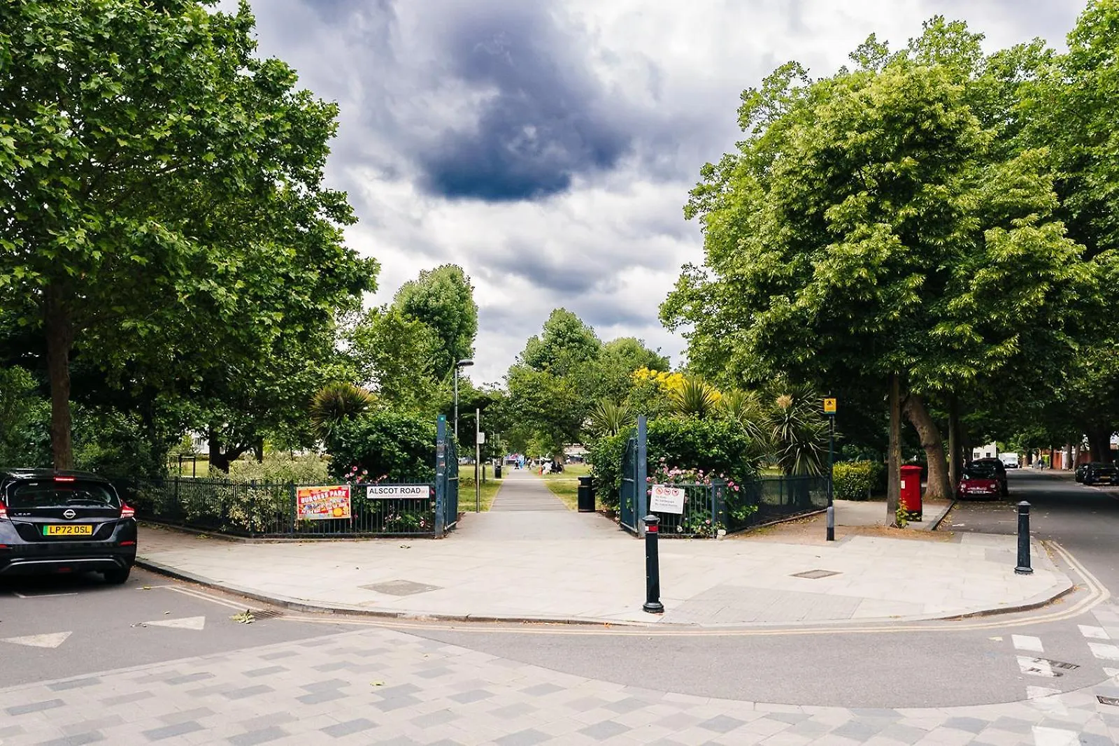 2 Bedroom Apartment Near London Bridge With A Garden